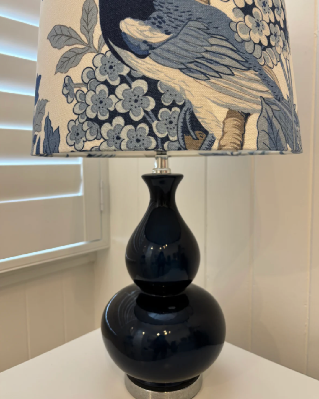Hydrangea Bird Lamp