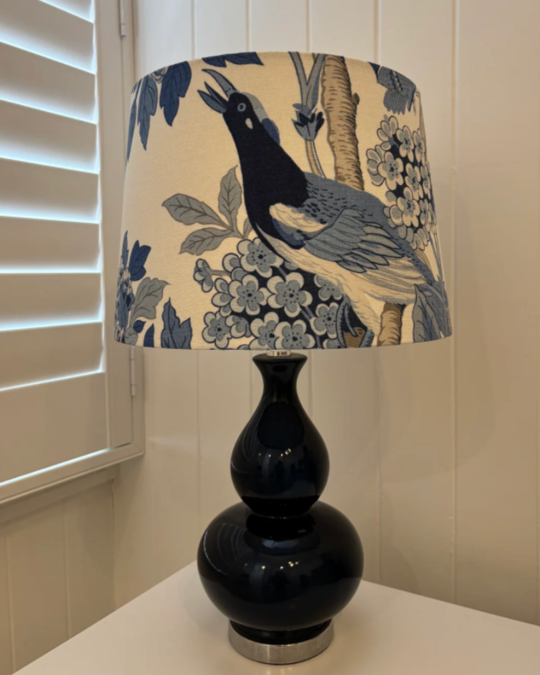 Hydrangea Bird Lamp
