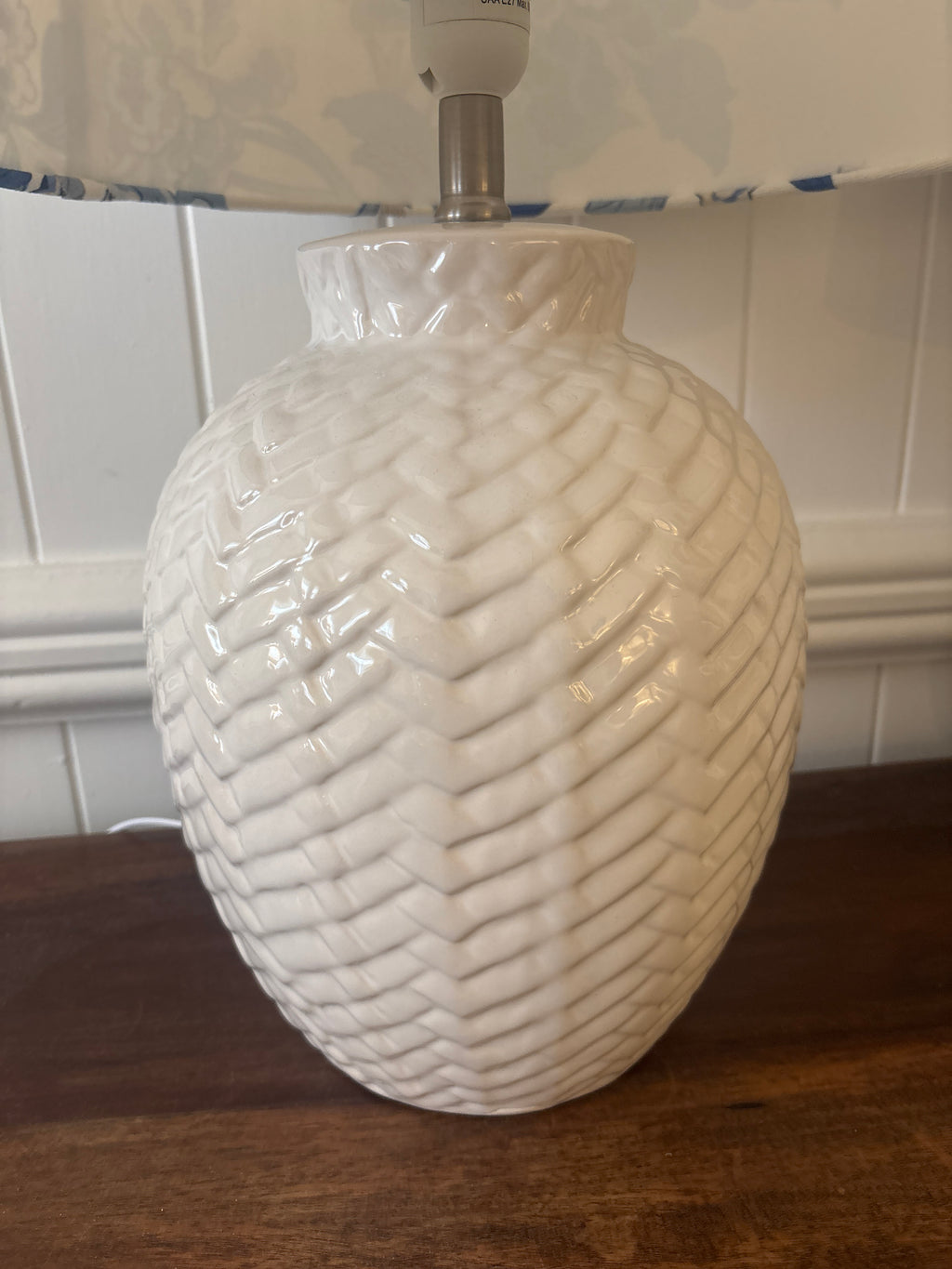 Hydrangea Bird lamps