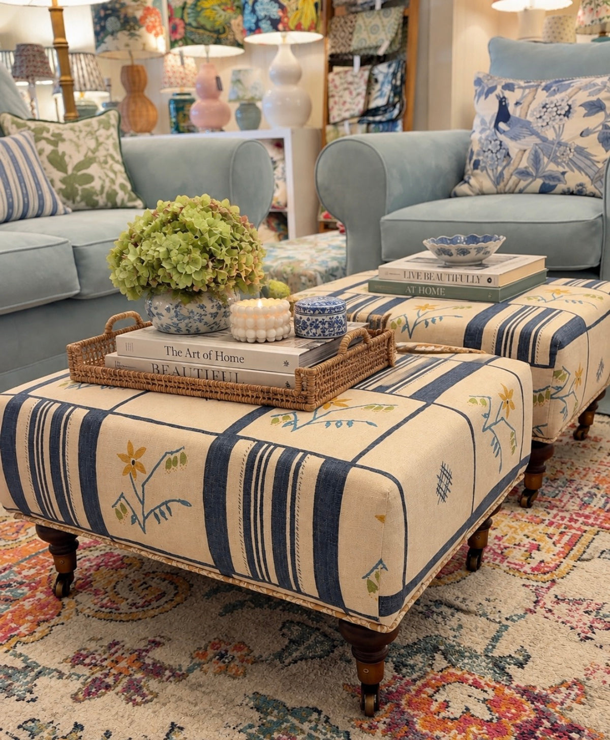 Forget-me-not Ottoman