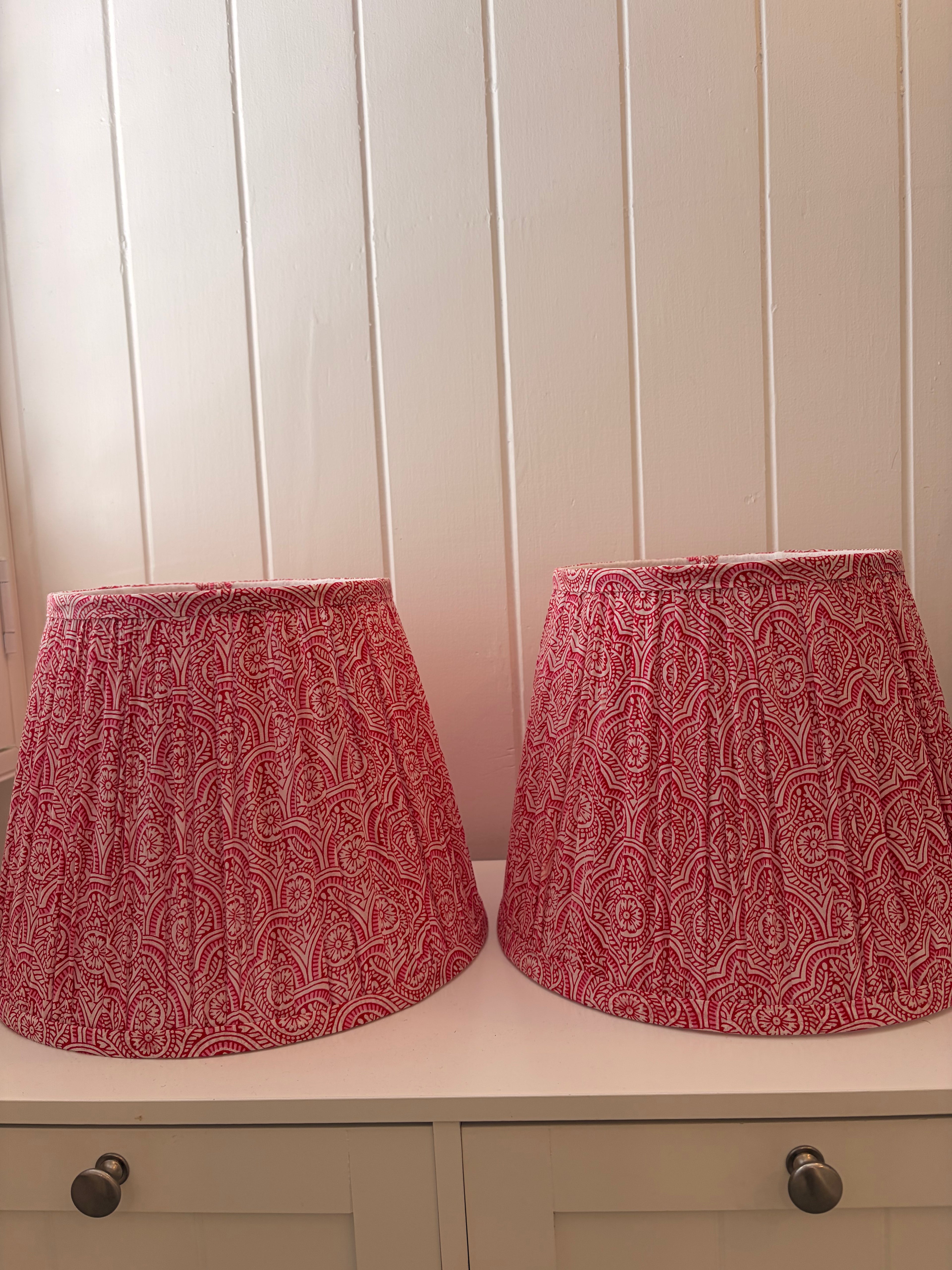 Pink gathered shade