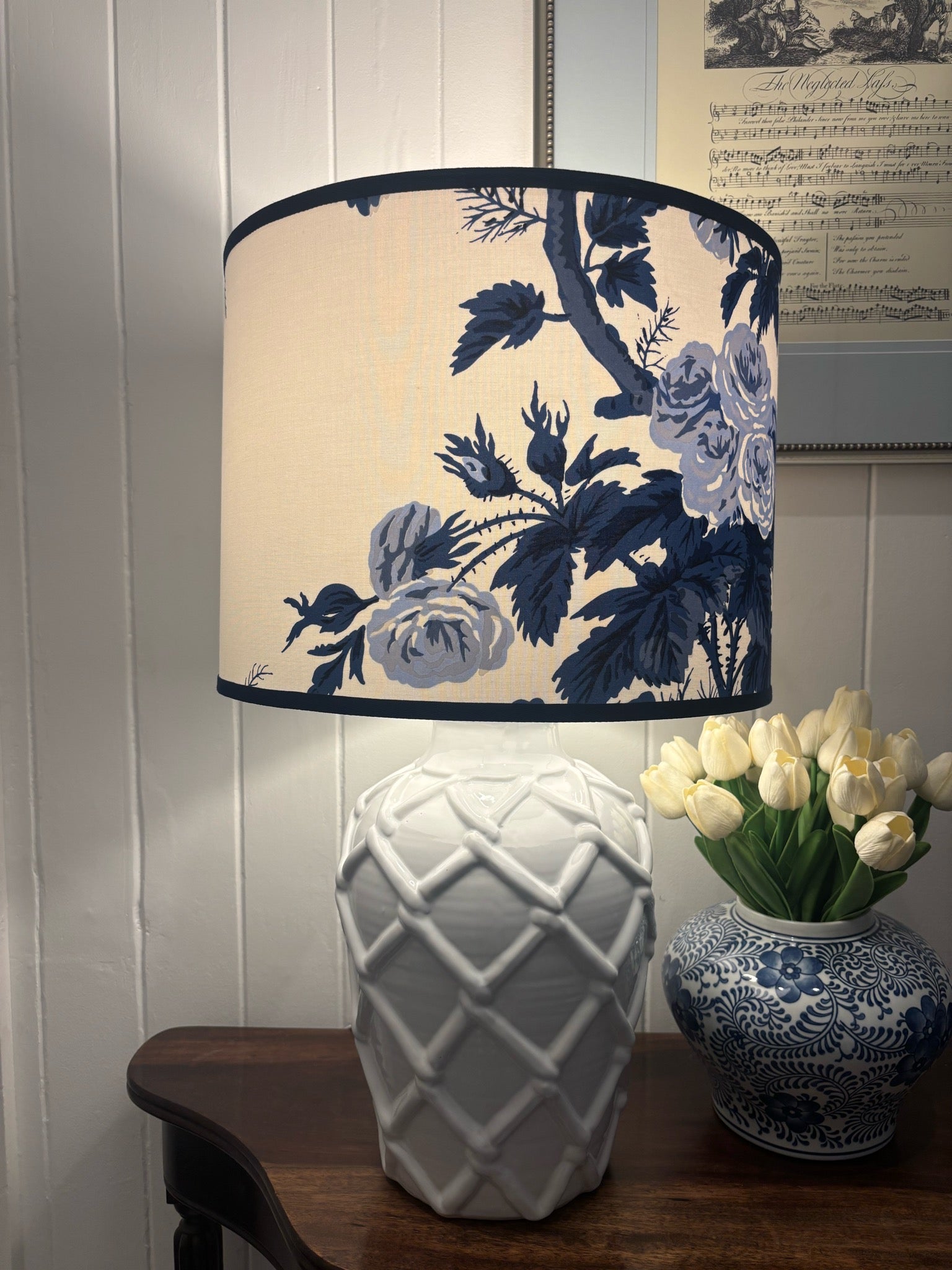 Pyne Hollyhock lamp