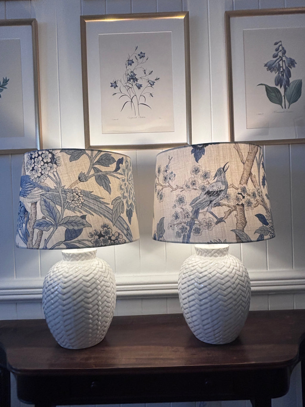 Hydrangea Bird lamps