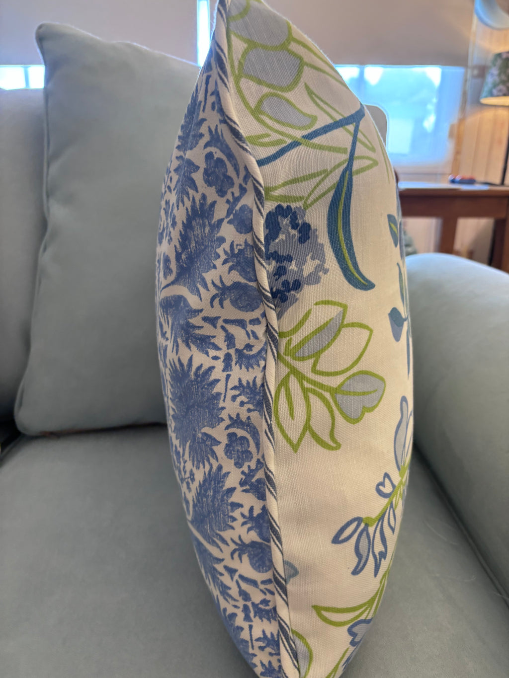 Spring garden cushion cover