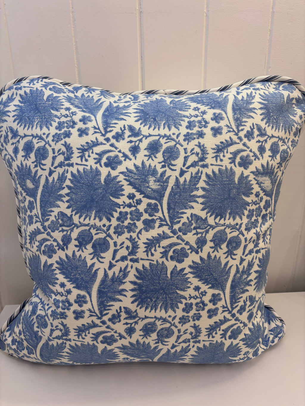 Spring garden cushion cover