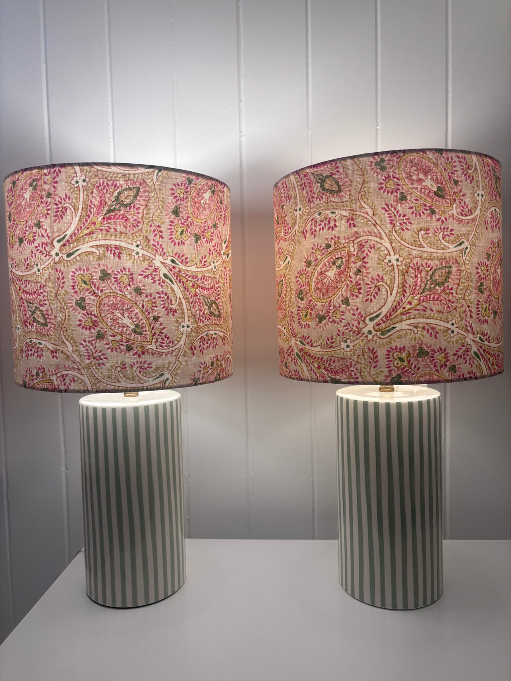 Green/white striped lamps